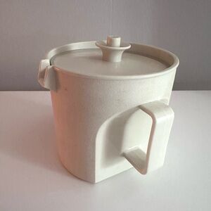 Vintage Tupperware Sugar Bowl With Lid (Almond Color)